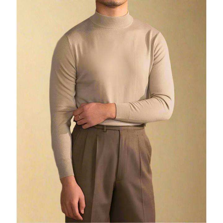Elegante e confortevole, il maglione dolcevita da uomo in lana pregiata è un classico senza tempo per ogni occasione.