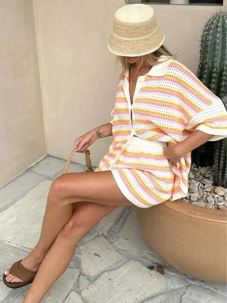 Fayelle - Elegante Outfit a Strisce in Due Pezzi per un Look Casual e Chic