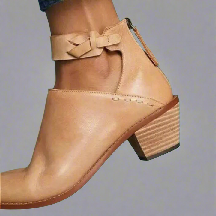 Eleganti sandali da donna con un comodo tacco a blocco per un look comodo e alla moda