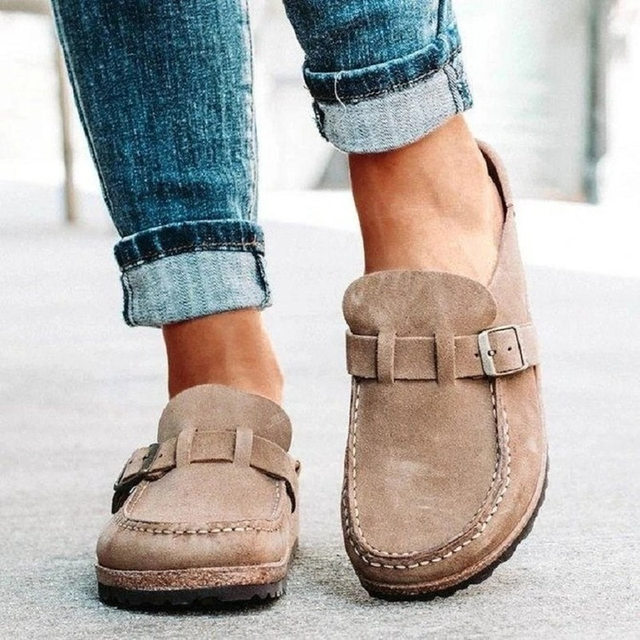 Lara™ - Montone Buckley