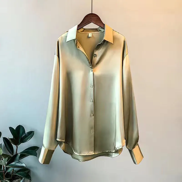 Elegante polo da donna a maniche lunghe - eleganza e comfort per tutti i giorni