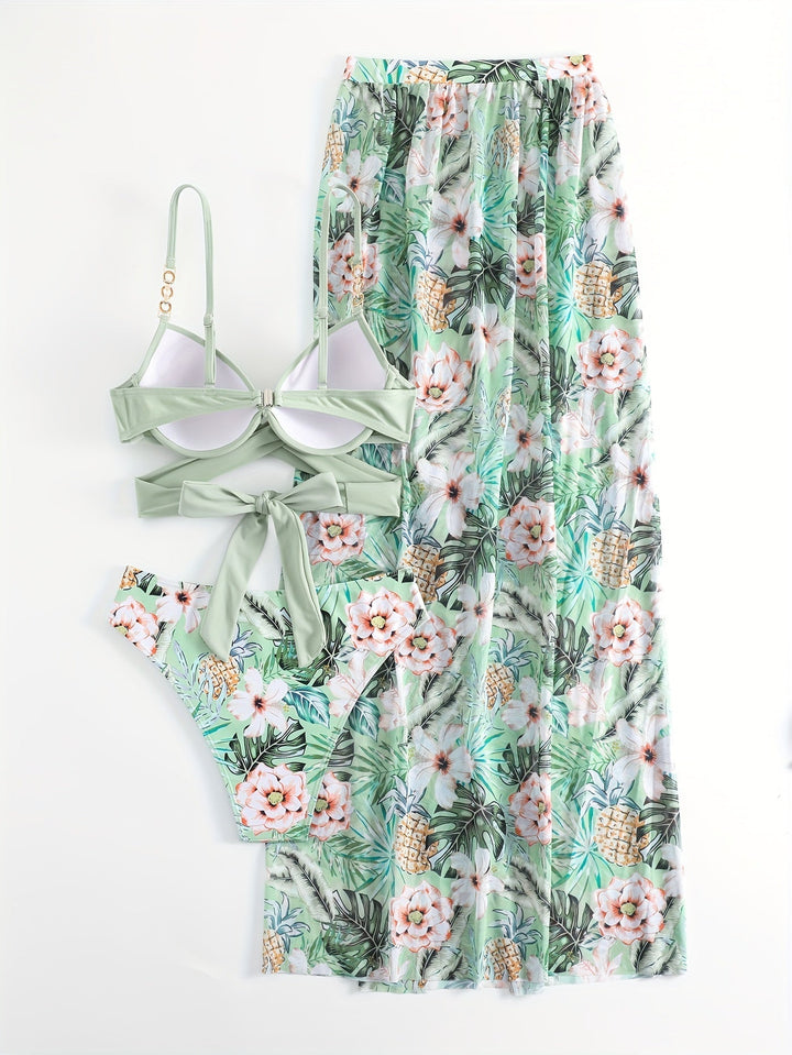 Phea | Verlichte Zomerstrandset met Bloemenrok en Elegant Wrap Top voor een Stijlvolle Strandlook