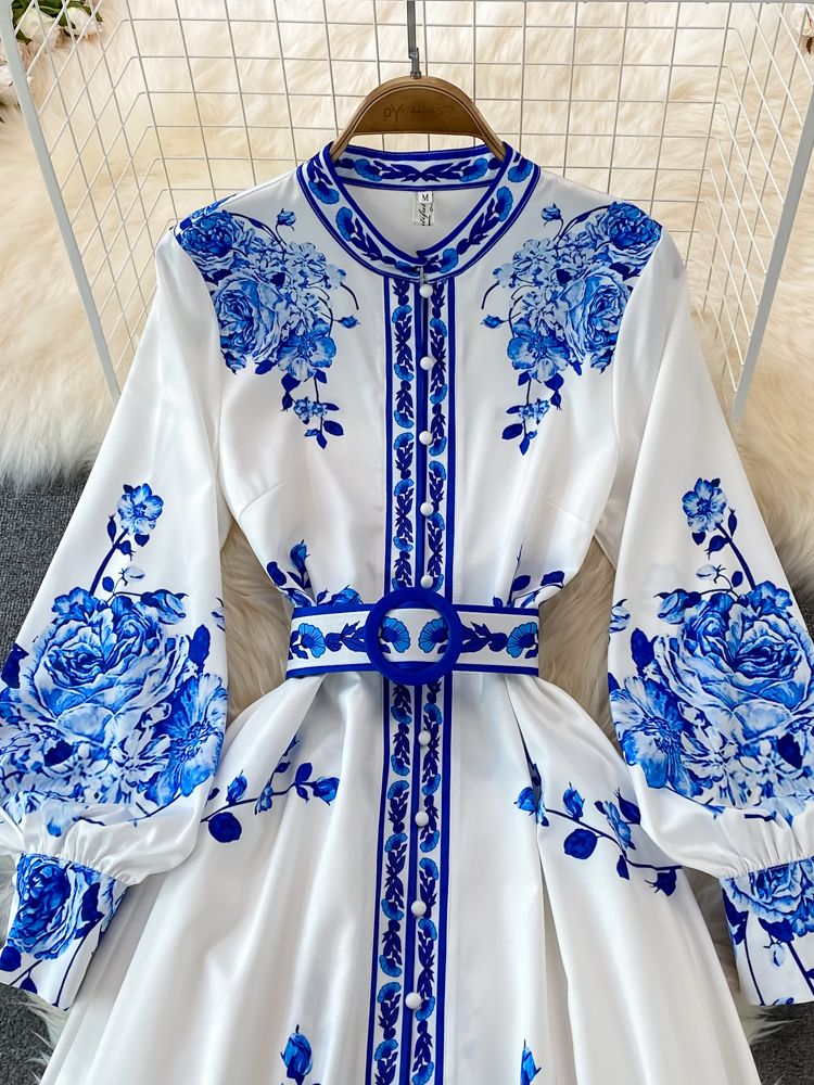 Elegante abito da donna a maniche lunghe - perfetto per ogni occasione