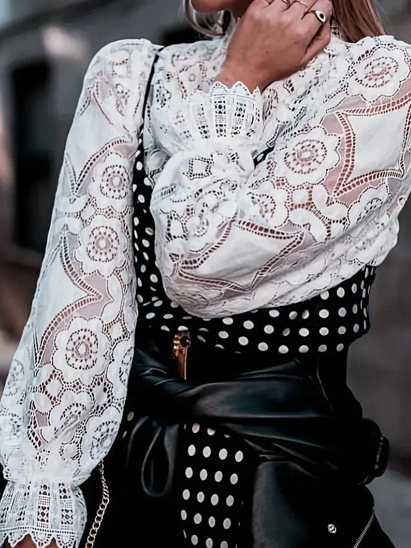 Elegante camicetta di pizzo da donna per un look unico