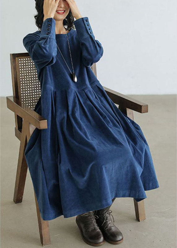 Abito lungo da donna elegante e raffinato, ideale per le occasioni speciali