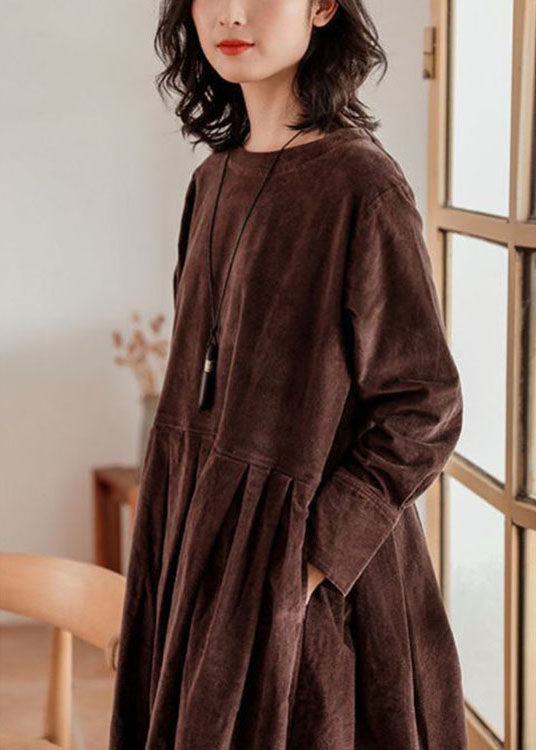 Abito lungo da donna elegante e raffinato, ideale per le occasioni speciali