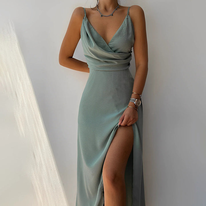 <html>
<body>
<p>Ziena - Abito elegante e confortevole con una seducente alta spacco.</p>
</body>
</html>