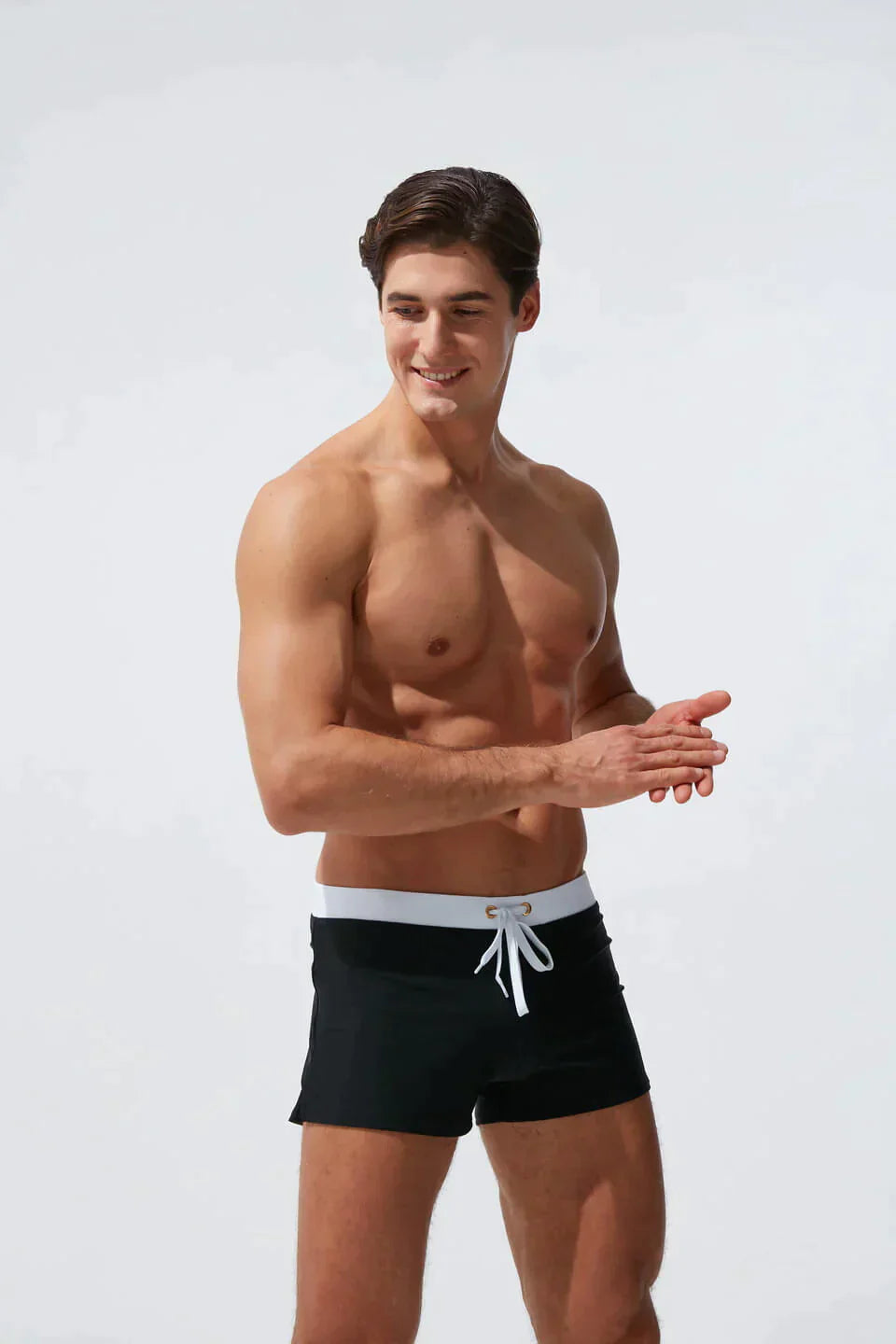AquaShorts - Pantaloncini da bagno comodi e confortevoli per le donne che desiderano trascorrere una vacanza all'insegna del relax