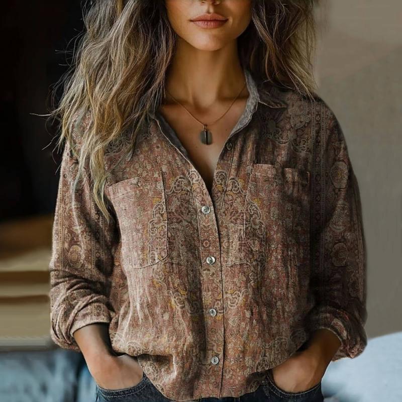 Camicetta vintage da donna elegante e raffinata dal design classico
