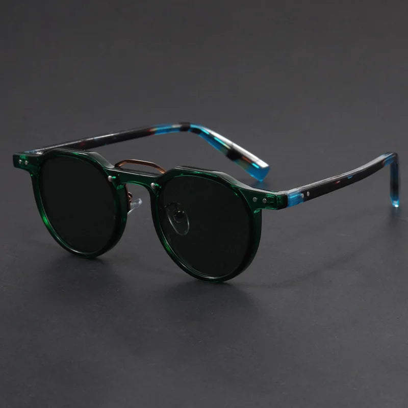 Stylowe męskie okulary przeciwsłoneczne – elegancki i modny dodatek na co dzień