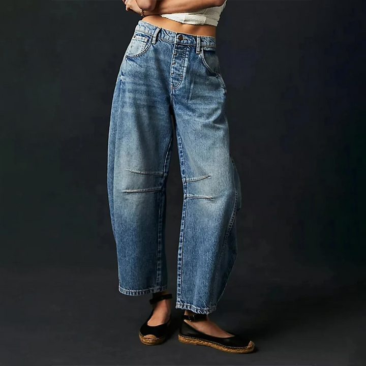 Jeans da donna alla moda a gamba larga - stile e comfort per tutti i giorni