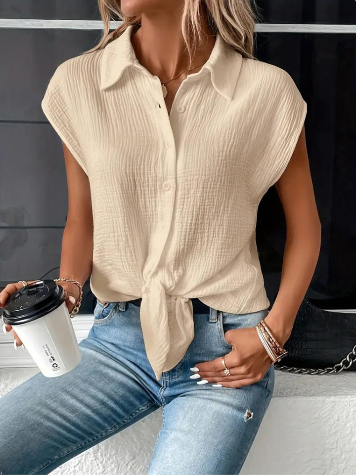 Camicetta elegante da donna senza maniche - un look elegante per ogni occasione