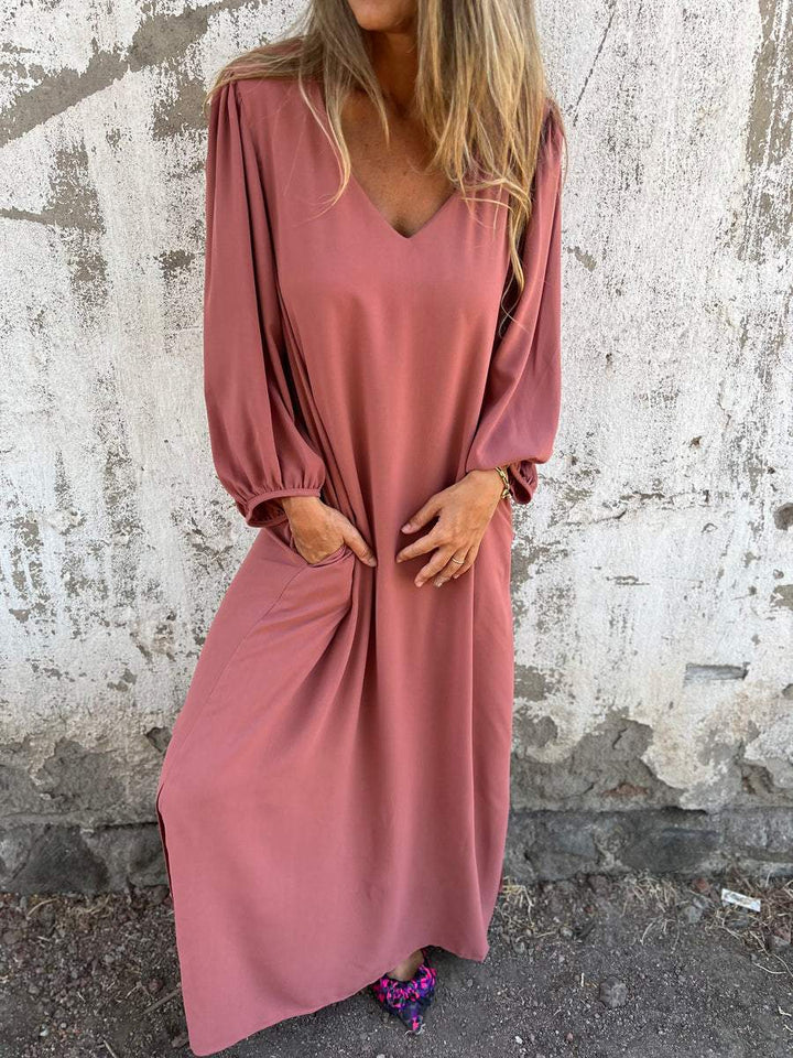 Maxi abito da donna elegante con scollatura a punta - ideale per le occasioni speciali