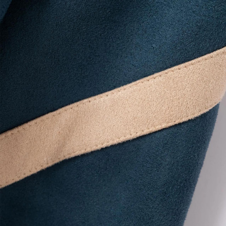Elegante maglione da uomo in lussuoso misto lana, classico ed elegante per ogni occasione.