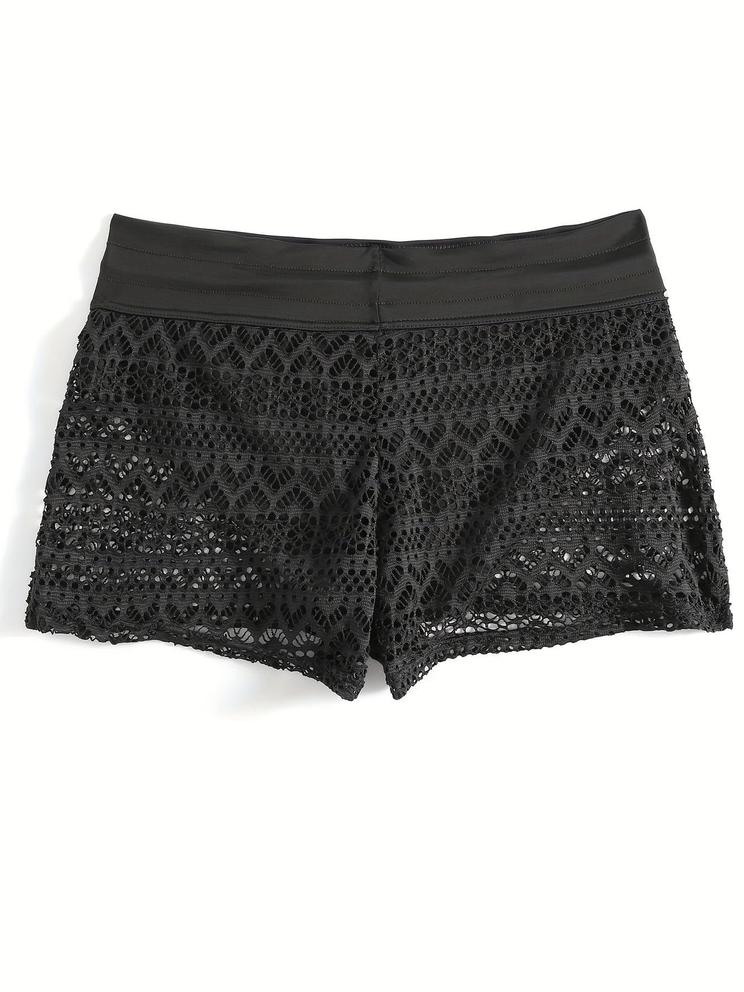 Mirella Boho Strandshort met Luxe Gehaakte Kant voor een Stralende Zomerstijl