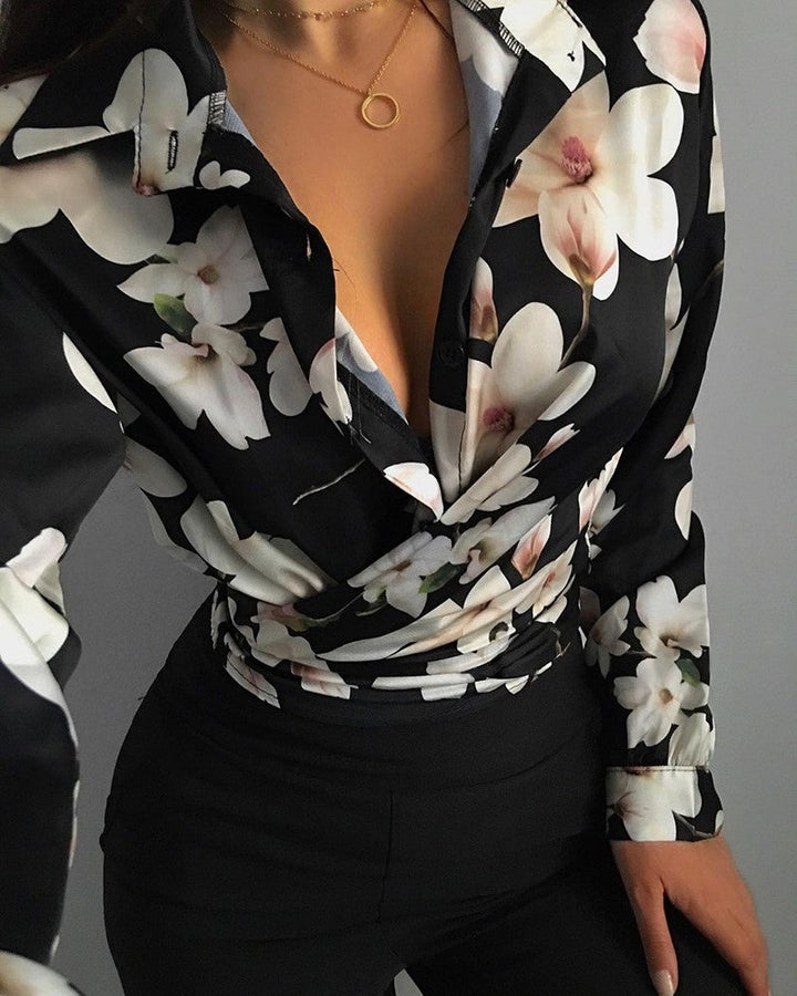 Camicetta da donna alla moda con stampa d'effetto - aggiungete eleganza e unicità al vostro guardaroba