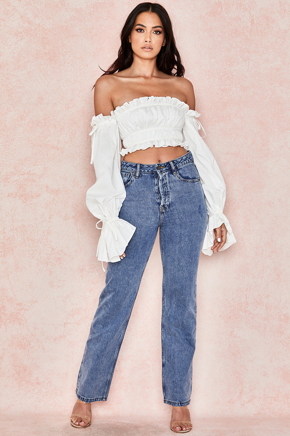 <div>Chic Helivienne - Elegante Blusa Bianca Off-Shoulder</div>