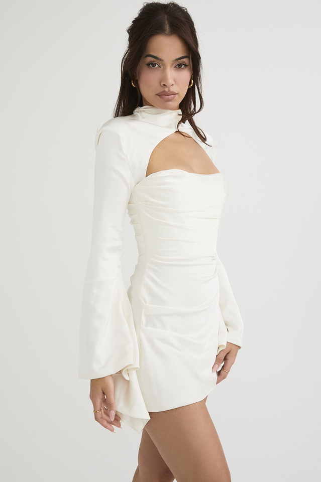 <div>Elegante Vera Halter Mini Abito per un Aspetto Raffinato</div>