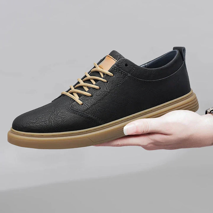 Scarpe sportive da uomo esclusive e comode in pelle di alta qualità