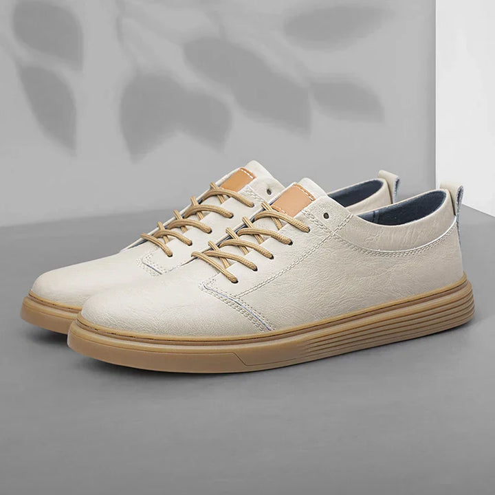 Scarpe sportive da uomo esclusive e comode in pelle di alta qualità