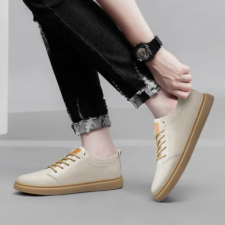 Scarpe sportive da uomo esclusive e comode in pelle di alta qualità