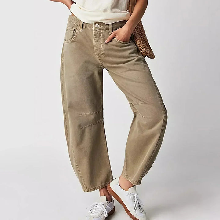 Jeans da donna alla moda a gamba larga - stile e comfort per tutti i giorni