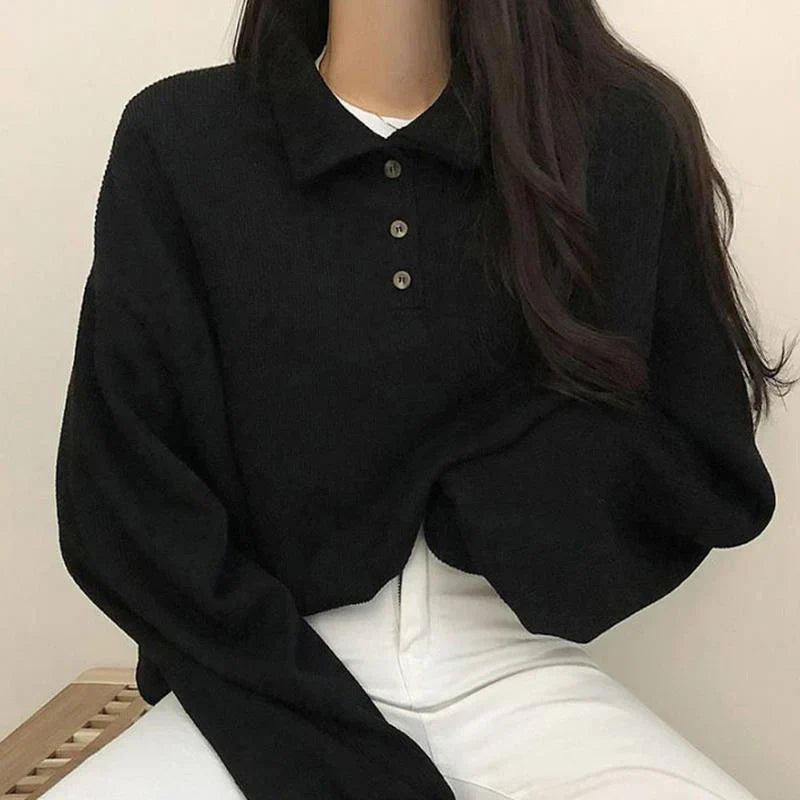 Elegante camicetta da donna a maniche lunghe con colletto unico, che aggiunge eleganza e classe