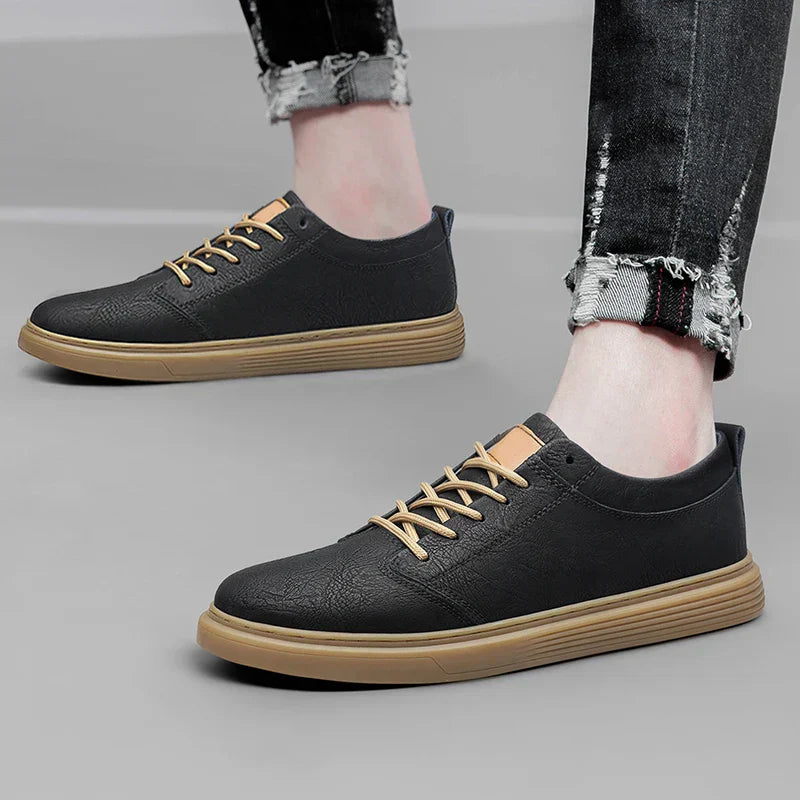 Scarpe sportive da uomo esclusive e comode in pelle di alta qualità