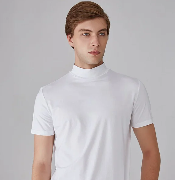 Milo | Confortevole T-shirt a collo alto con tecnologia antisudore per essere indossata tutto il giorno