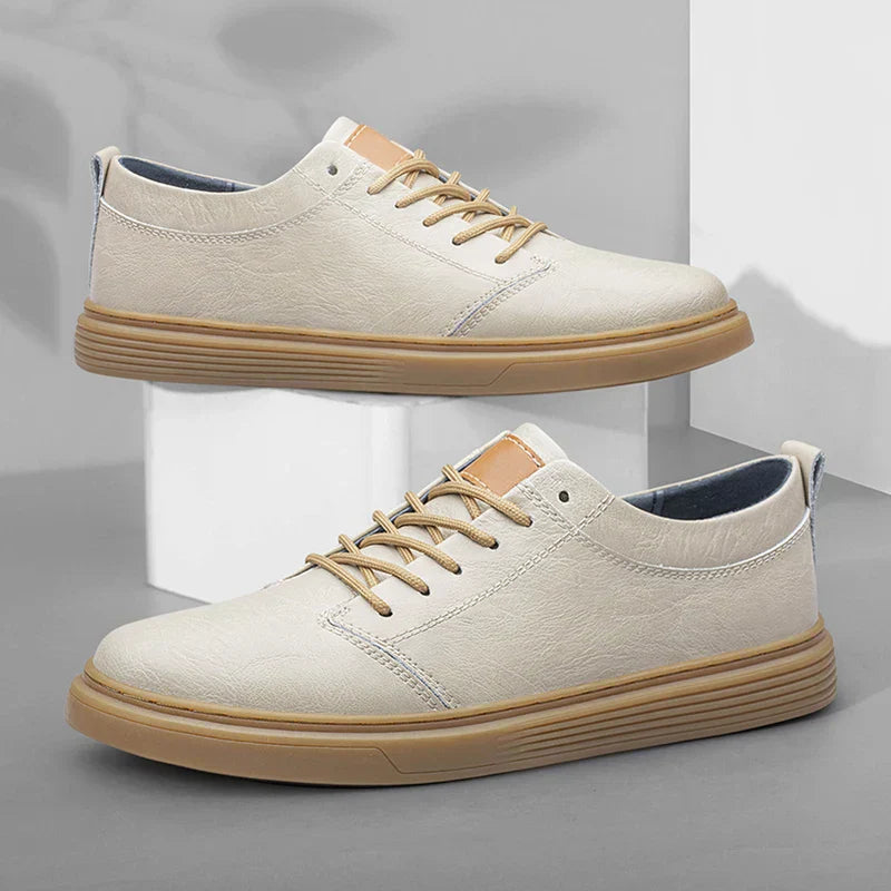 Scarpe sportive da uomo esclusive e comode in pelle di alta qualità