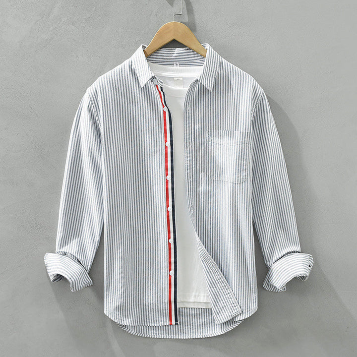 Elegante e confortevole, la camicia Lio da uomo è un elemento essenziale di un guardaroba alla moda.