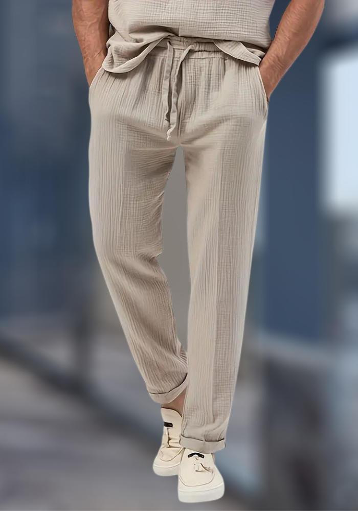 Pantaloni da uomo in lino, comodi e traspiranti, per un look casual ed elegante.