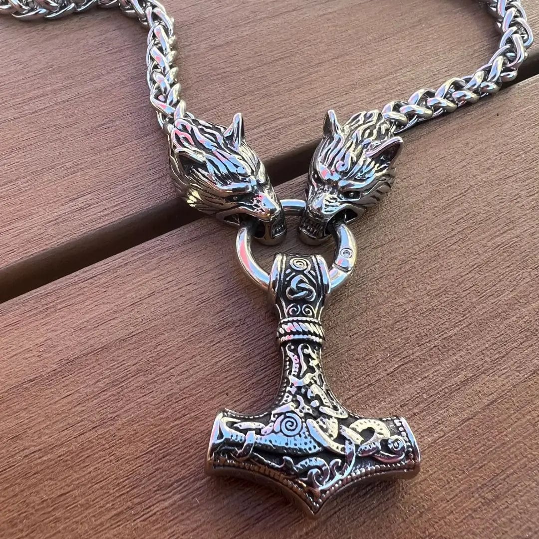 Wytrzymały naszyjnik męski Viking Protection – wyjątkowa ochrona i niepowtarzalny styl