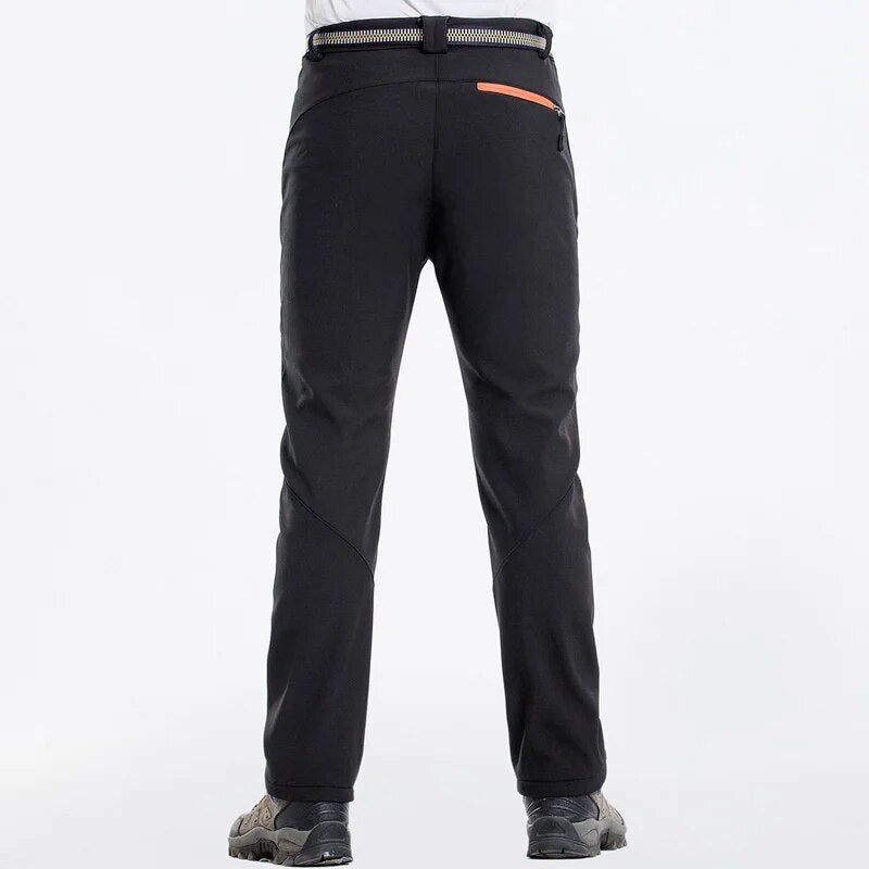 Pantaloni outdoor da uomo resistenti e impermeabili - comfort e protezione per ogni avventura