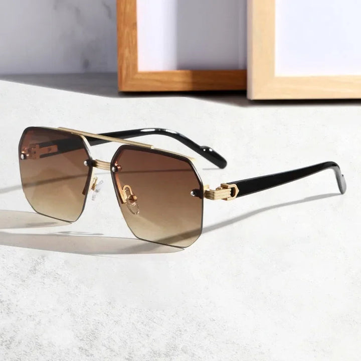 Moderna e geometrica Sonnenbrille per bambini per un look elegante