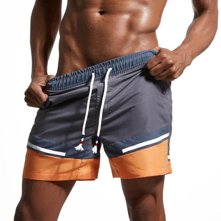 Pantaloncini corti con design patchwork di tendenza per un maggiore comfort - Max
