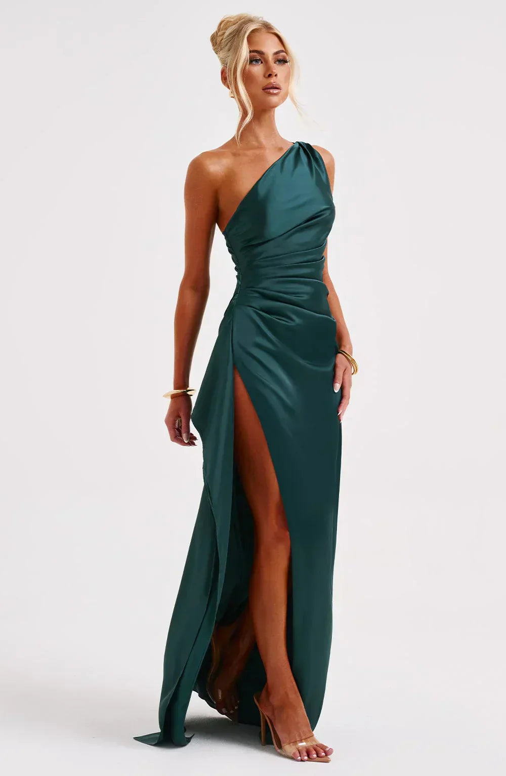 Elara - Elegante Satijnen Splitjurk met Één Schouder