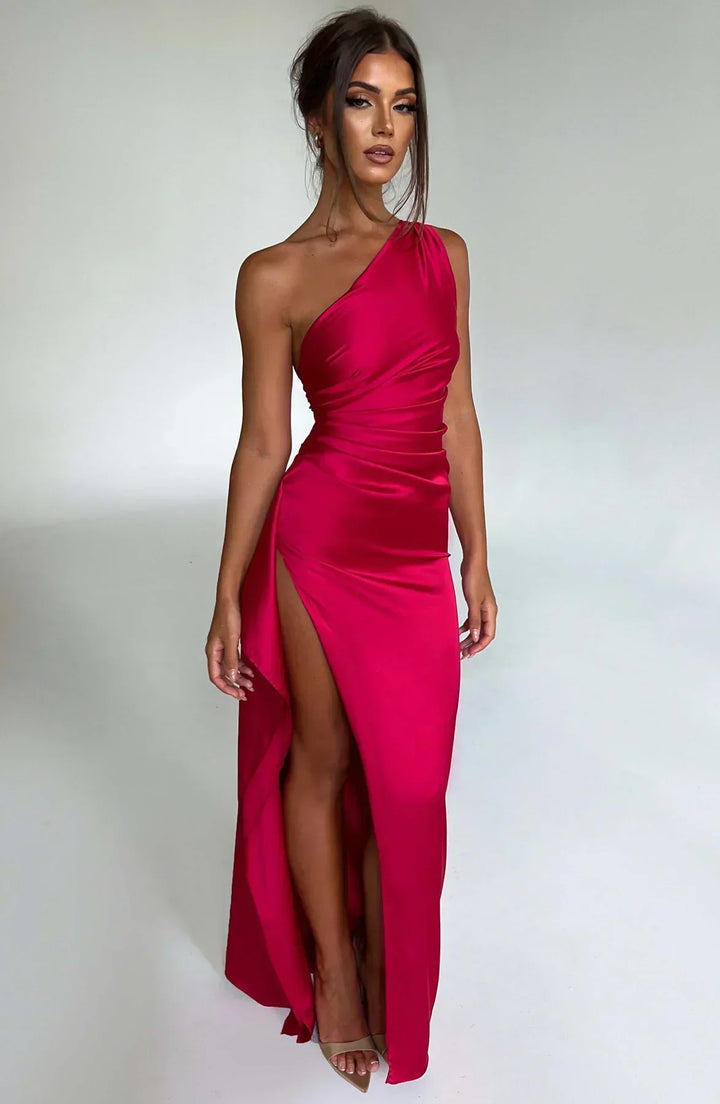 Elara - Elegante Satijnen Splitjurk met Één Schouder