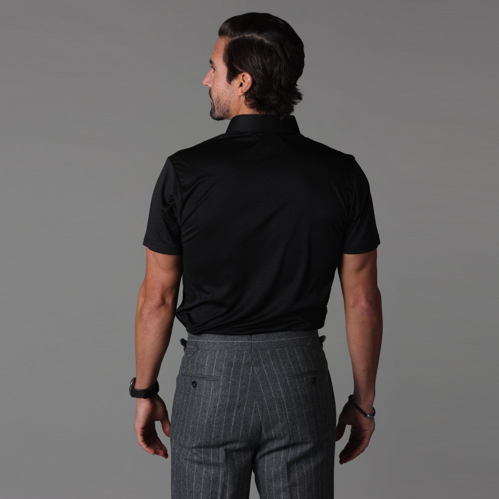Elegante polo da uomo - perfetta per l'abbigliamento quotidiano e per il tempo libero