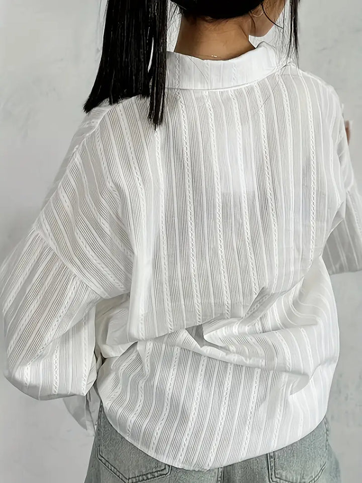 <p>Giorna – Camicia Elegante e Stilosamente Raffinata</p>