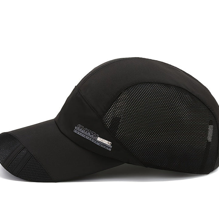 Equipaggiatevi con un berretto sportivo da uomo regolabile per il massimo comfort e uno stile moderno.