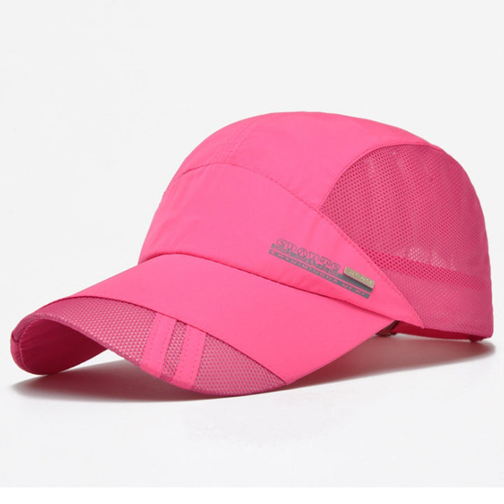 Equipaggiatevi con un berretto sportivo da uomo regolabile per il massimo comfort e uno stile moderno.