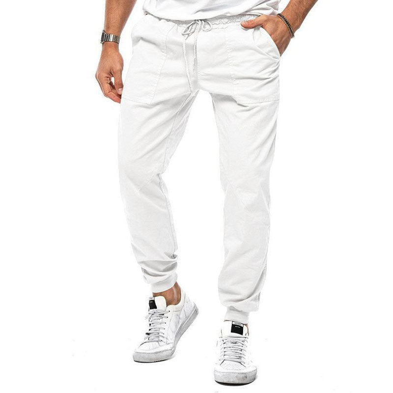 Comodi pantaloni da uomo per il tempo libero in un classico design monocromatico