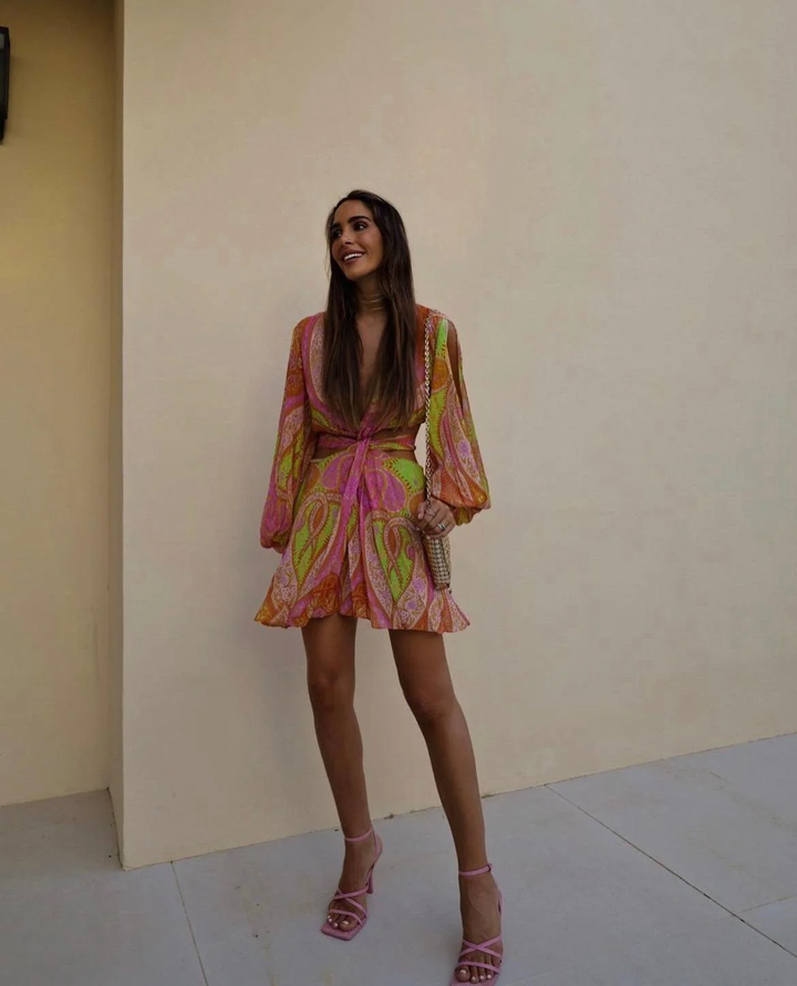 Zarina - Elegante Jurk met Paisleyprint