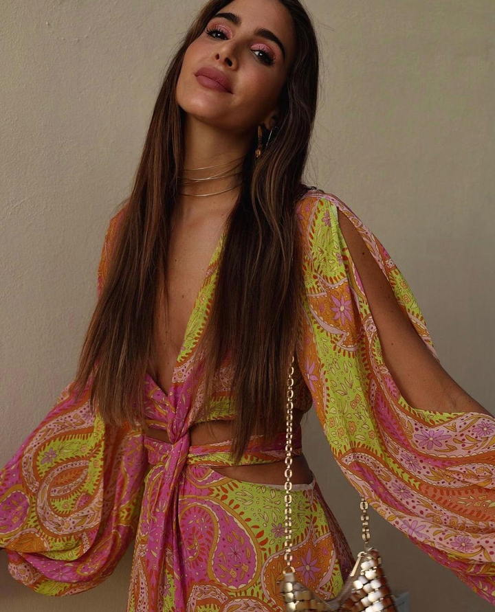 Zarina - Elegante Jurk met Paisleyprint