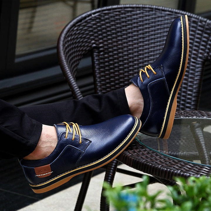 Eleganti scarpe oxford da uomo in pelle di lusso disponibili in diversi colori