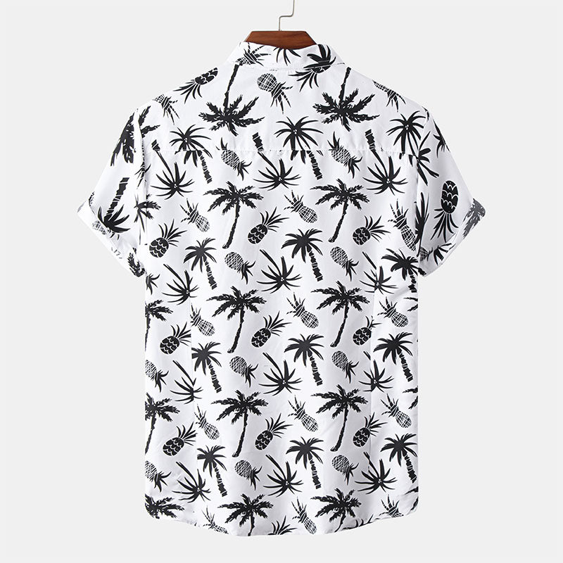 Camicia da uomo elegante a maniche corte bianca con stampa alla moda