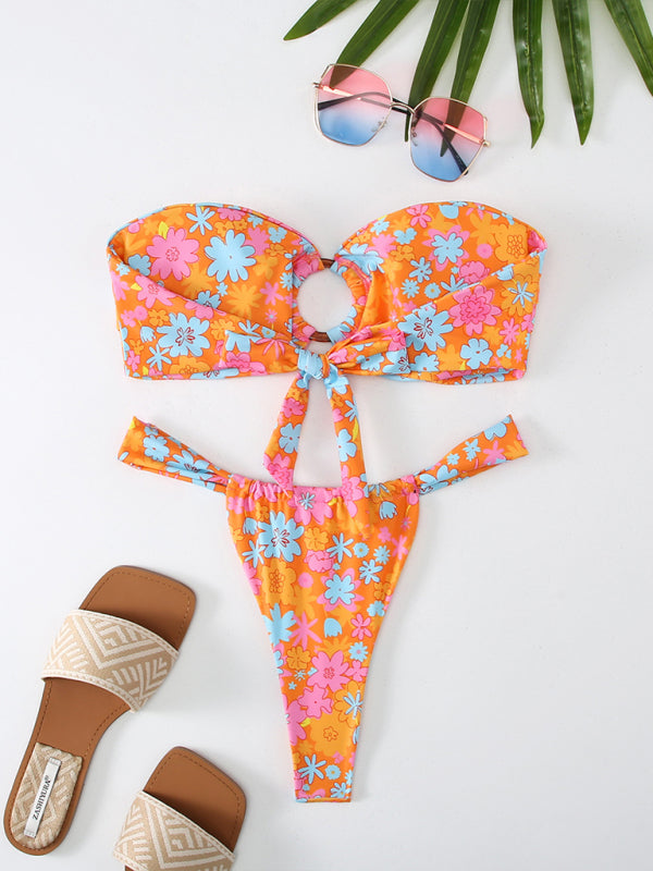 Mirana | Bikini senza spalline con dettaglio cut-out e stampa tropicale Gezellig per un look da spiaggia elegante