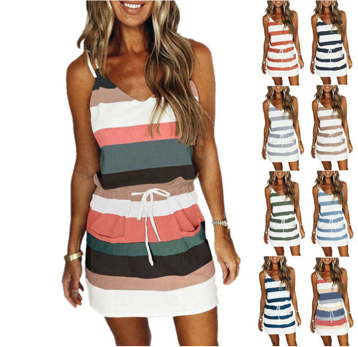 <html>Liora - Abito Estivo a Righe alla Moda per un Look Soleggiato</html>