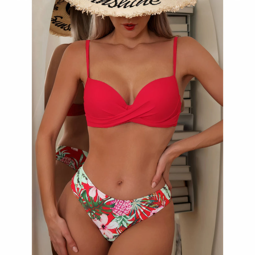 Paoleen | Elegante completo di bikini con copricostume in velluto